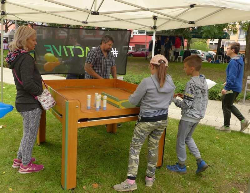 oldotta meg a feladatokat az állomásokon.