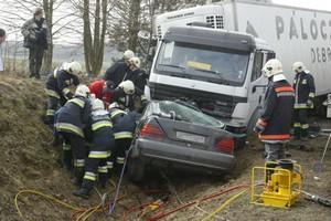 4. A műszaki mentés fogalma és a végrehajtandó feladatok A tűzoltóság műszaki mentéssel összefüggő tevékenységét jogszabály határozza meg.