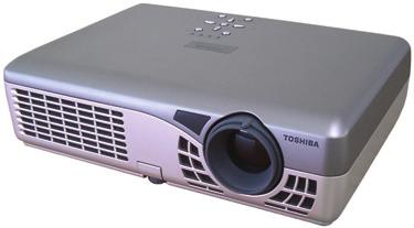 LPZÁRT UTÁN HÍREK Plextor Vissza a gyökerekhez PlexWriter PX-W4012TS: Ultra SCSI felületû CD-újraíró Toshiba Több fény kevesebbért Toshiba bemutatta legfrissebb kivetítôit a költségérzékeny