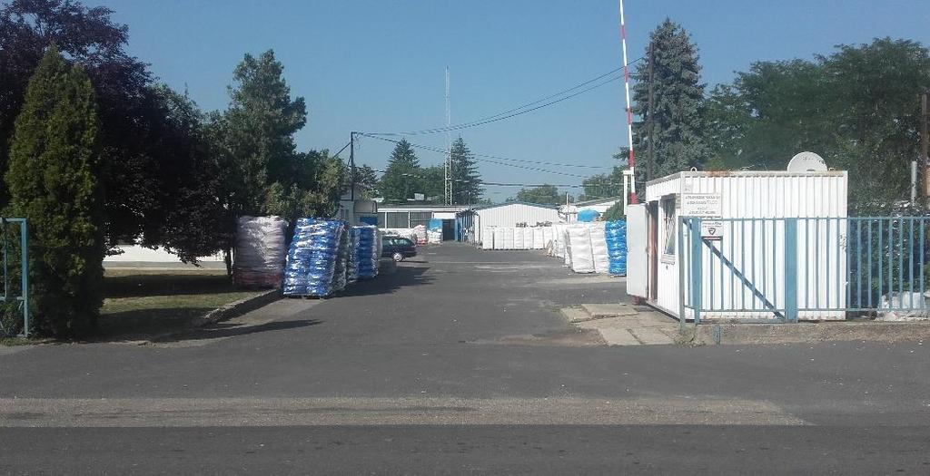 1. Polipack Műanyagfeldolgozó és értékesítő Kft.,, Jobb tőlünk a világ. 1. 1. Cégtörténet A Polipack Kft.