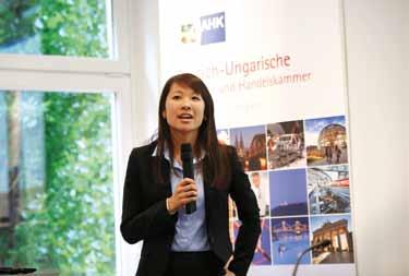 Fachvortrag: Digital ist live mit Svetlana Rieb, Business Development, SAP SE, im Rahmen unseres Jahresthemas Innovation Előadás: Élő digitálizáció Svetlana Rieb,
