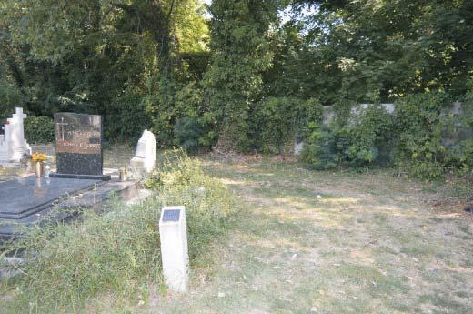 kerítéselemekből bekeríthető