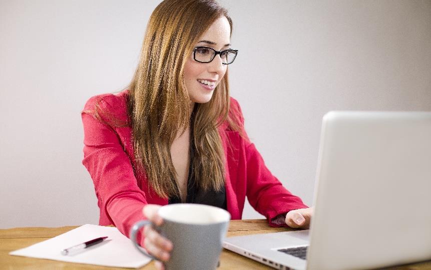 A program létrehozásának célja 2017-es statisztikai adatok alapján, ma Magyarországon a 16-74 éves korosztály 76%-a használja rendszeresen az internetet. Az internethasználóknak kb.
