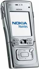 Háromsávos, kettős rendszerű, ami annyit tesz, hogy nem csupán a GSM 900/1800/1900-as hálózatokat kezeli, hanem a WCDMA 2100-asat is.