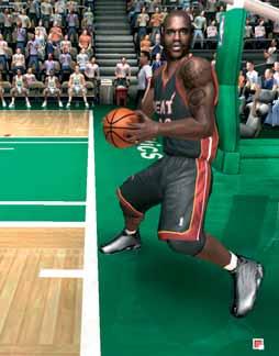 Erre mondják azt, hogy aki a kosárlabdázásba fektet, nem kockáztat sokat. Így van ezzel az Electronic Arts is: kihozunk egy újabb NBA Live-ot, abban sok kockázat nem lehet. FEJLESZTÉS VS.