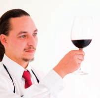 Debreczeny Krisztina, a Corinthia Hotel sommelier-jének ajánlása (WSET Level 3 borbecsüs, borajánló): A Bordeaux de By - Blanc 2016 Kóstoláskor a szőlőfajtára jellemző gyümölcsjegyek mellett a