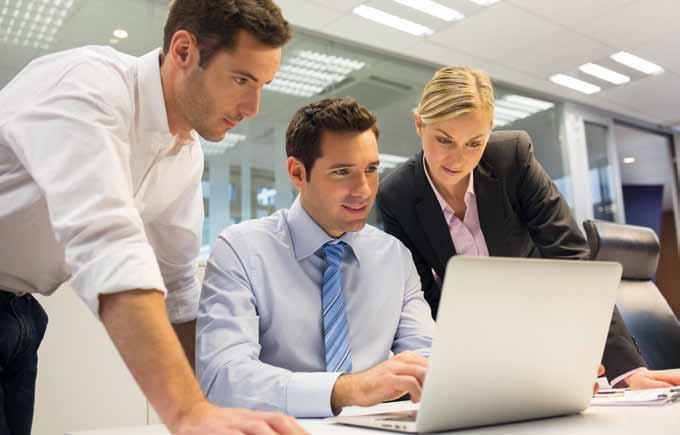 Join Europe s top engineers and scientists The European Patent Office will recruit 200 engineers and scientists in The Hague and Munich to work as patent examiners.