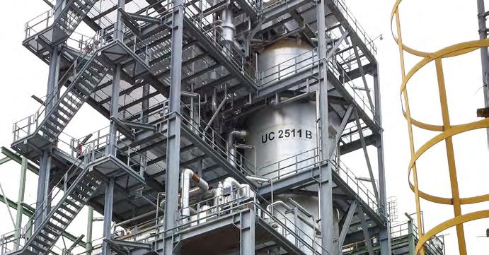 GAZDASÁG A FÉLIG ELFELEDETT BORSODI CÉG SZÁZMILLIÁRDOS NYERESÉGGEL Közel 127 milliárd forintos adózott eredményt ért el 2017-ben a BorsodChem (BC).