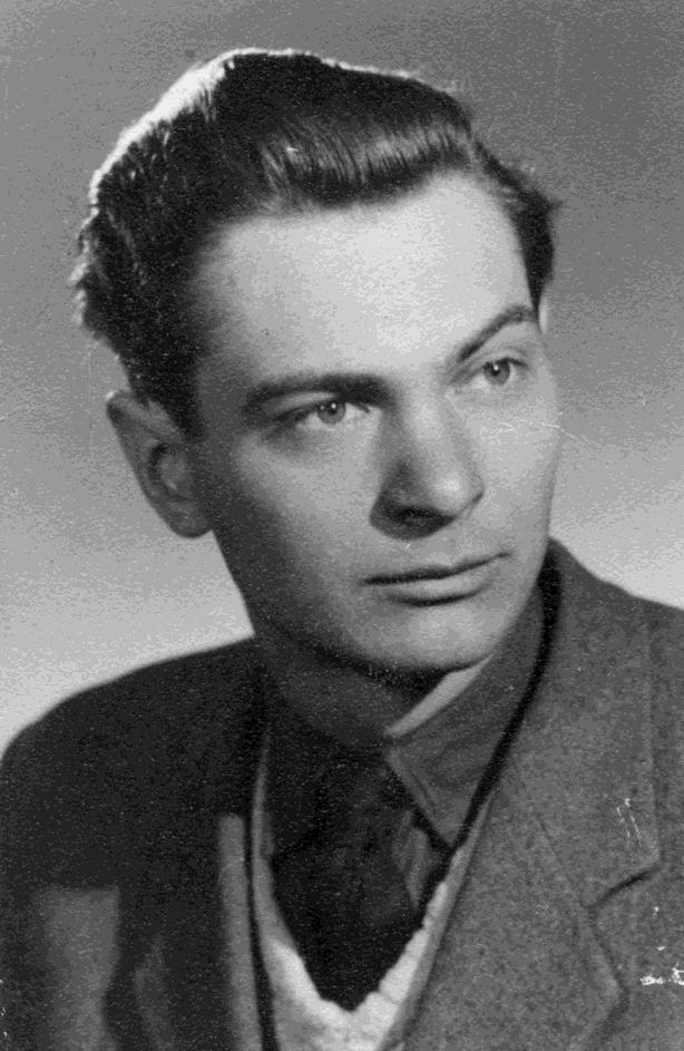 7 Portré Békéscsaba 1955 A Teológia elvégzése után kerültem Békéscsabára esperesi segédlelkésznek Mekis Ádám esperes úr mellé.