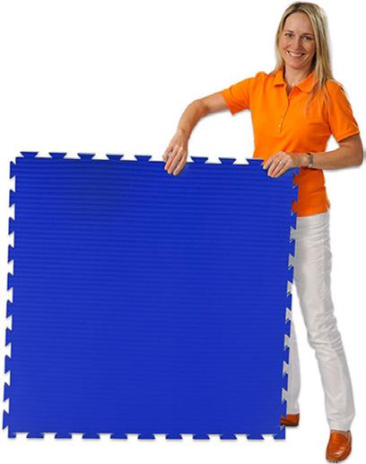 polifoam matrac Mérete: 180x50 cm Vastagsága: 6-7 mm Az ár egy