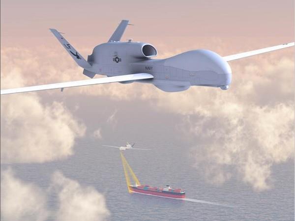 TIBOR TÓTH: The usage possibilities of unmanned aerial vehicles in the activity of the voluntary rescue organizations Figure 2: MQ-4C Triton drone 8 Soldiers use the drones most often for