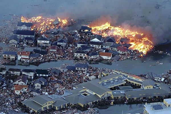 TIBOR TÓTH: The usage possibilities of unmanned aerial vehicles in the activity of the voluntary rescue organizations Figure 5: Earthquake in Japan 12 Figure 6: Destruction of the storm in Orosháza
