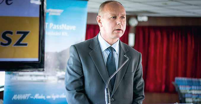 MAHART Flying on the Danube Szárnyakon repülve a Dunán this year s summer boat season we offer travellers scheduled and During event boats, refurbished both internally and externally, shorter travel