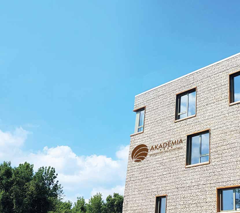 DELUX Sporthotel Akadémia **** has opened its doors in Balatonfüred Megnyitott a Sporthotel Akadémia **** Balatonfüred The latest hotel from Service4You Hotel Management opened its doors on 6 June