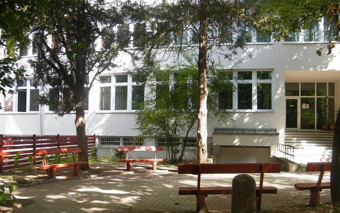 GEOINFORMATIKAI INTÉZET Pirosalma utca 1-3.