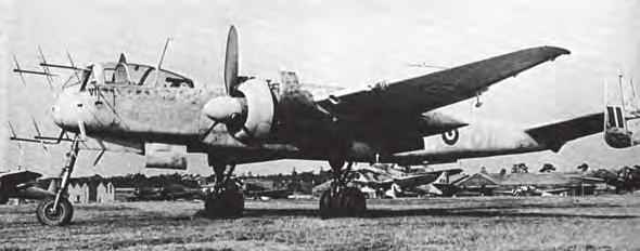 1941 végén a Brit Királyi Légierő (Royal Air Force RAF) sikeres bombatámadásokat hajtott végre német célok ellen, amelyeket a Luftwaffe Ju 88-as és Me 110-es átépített éjszakai vadászgépei nem tudtak