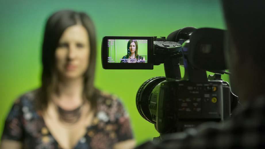 FERENCVÁROS TELEVÍZIÓJA 9.TV HETI MŰSOR HETI HÍREK a legfrissebb hírek Ferencvárosból. HETI PORTRÉ életek, történetek 25 percben.