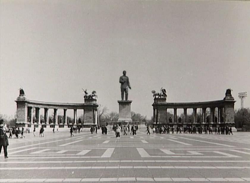 FERENCVÁROSI HELYTÖRTÉNETI GYŰJTEMÉNY RENDEZVÉNYEK KIÁLLÍTÁSOK Filmvetítés: SZERELEM CSÜTÖRTÖK 77 perces magyar filmvígjáték (1959) JANUÁR 18., CSÜTÖRTÖK 15.