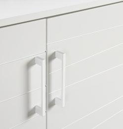 A homlokelemek különböző fogantyúkkal kombinálhatóak.