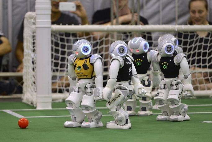 Mérközések RoboCup-XX, www.robocup.