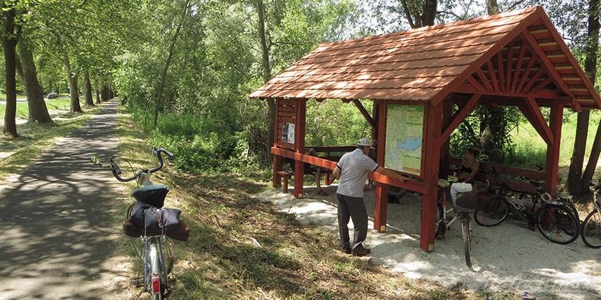 ábra: Példa egyszerű pihenőre, Balatongyörök - Soós-öböl [balcsi.