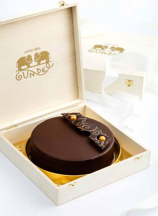 Gundel Torta A Gundel torta trüffel-marcipán ízvilágát cukrászmesterünk az amarettó meggy csodás zamataival és a