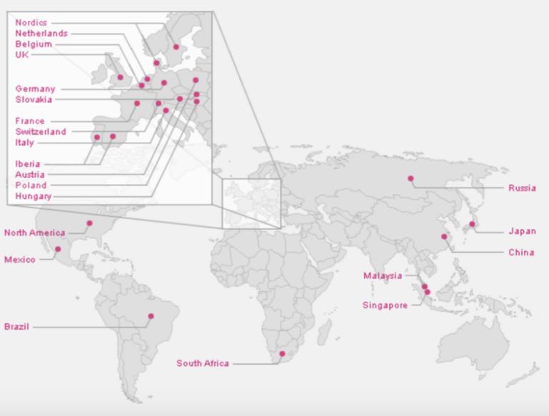 T-SYSTEMS ÉS DEUTSCHE TELEKOM Tények és számok Deutsche Telekom (DTAG) Több, mint 180 millió ügyfél Jelenlét mintegy 5 országban 58.
