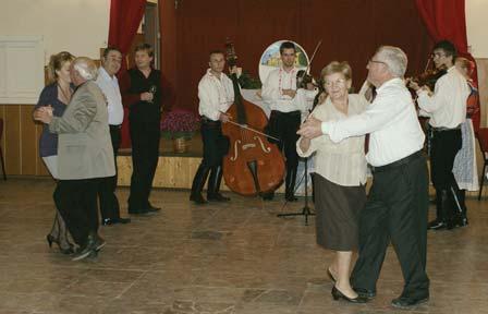 Túto tradíciu dodržali aj veľkobielski záhradkári, ktorí v polovici novembra rekapitulovali činnosť svojej základnej organizácie v roku 2009.