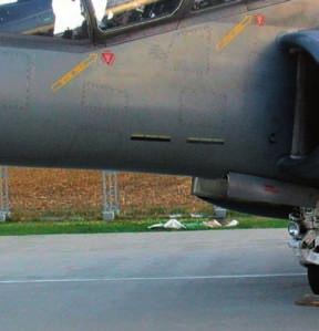 Az Eurofighter Typhoon harci repülőgépek számát csökkentik, a gyártás alatt lévőket eladják.