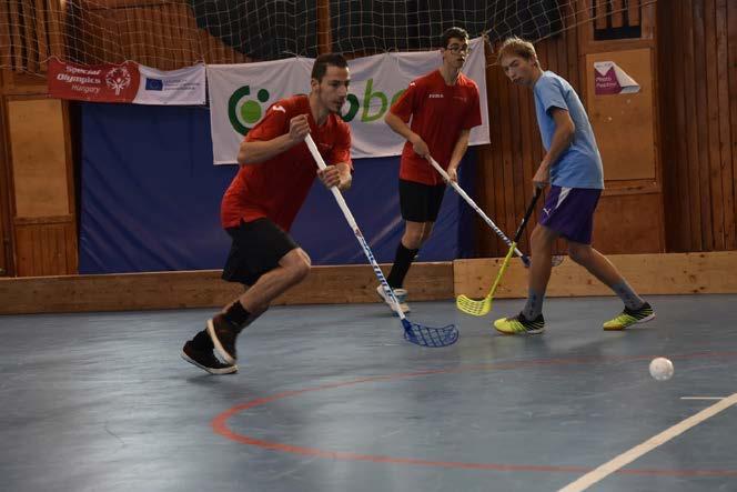 Floorball Hazánkban is népszerű sport a floorball.