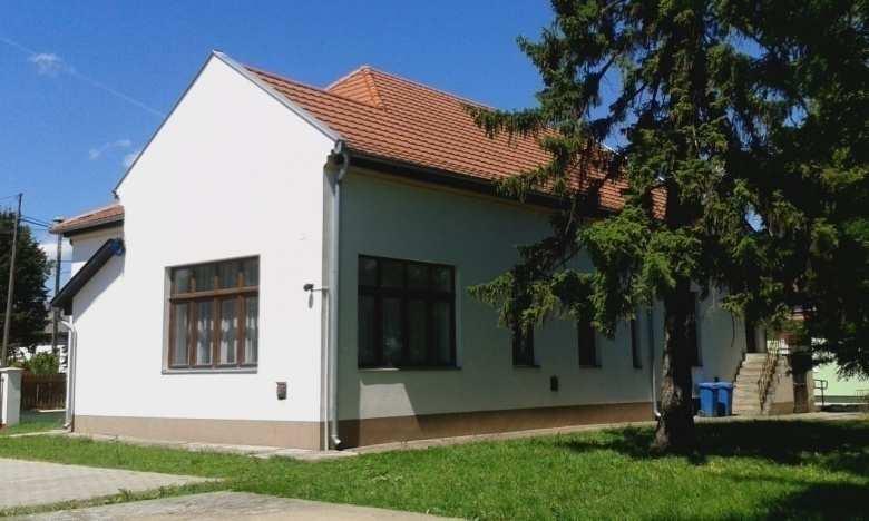 Közösségi ház A volt jegyzői lakás közösségi célú