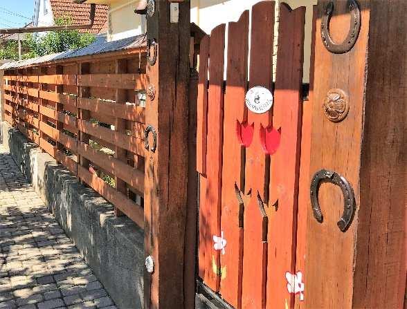 de ne hivalkodó.