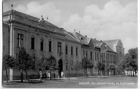 2. MONOR BEMUTATÁSA Kulturális örökség Monor évszázados történelme alatt mind építészeti, mind szellemi téren figyelemre méltó örökséget halmozott fel.