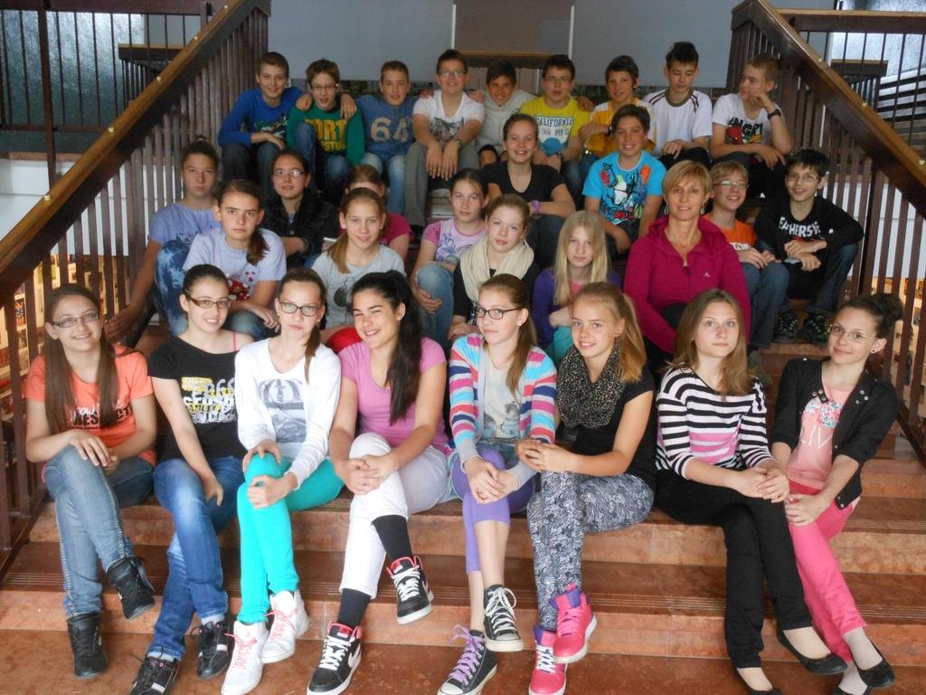 6. b Antal Eszter, Barbalics Dániel, Bátai Boldizsár, Biácsi Jázmin, Deák Rajmund, Demény Laura Zsuzsanna, Demény Liza Klára, Erényi Dorottya, Farkas Ferenc, Felföldi Tamás, Földi Csenge, Goncsarenko