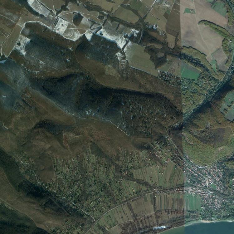 Ófalu területén a telkek mérete változó, megtalálhatóak a 300 m2 alatti, és az 1500-3000 m2 közötti méretű telkek egyaránt.