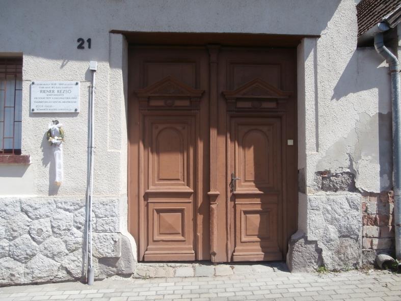 Lakóépület Ófalu központjában.