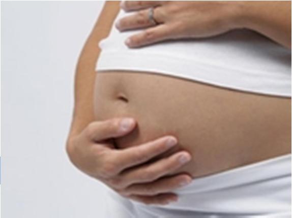 terhesség) DE a 40 év alatti emlőrákos betegek 10%-a!