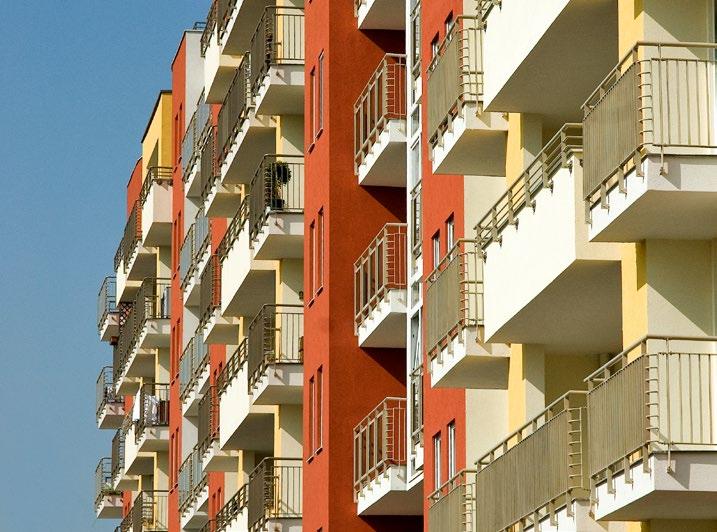 A betoncseréppel fedett épületeknek nagy a viharokkal szembeni ellenálló képessége.