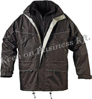 ISA II XISAB PVC-vel vízhatlanított poliészter külső, selymes taft belső 3 az 1-ben modell: kicipzározható, 280 g/m 2, zsebes, polár belső pulóver kétutas cipzár patentos fedővel, rejtett kapucni,