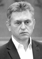 1984-től a személyzeti osztályon a vállalat személyügyi és oktatási munkáját irányította. 1994-től a Tatabányai Energetikai Kft. Humánpolitikai Osztály vezetője. 2004-től a Tatabánya Erőmű Kft.
