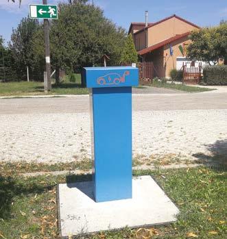 és kényelmes használatához szükséges berendezés, illetve a meglévő bútorzat állapota sem felelt meg a mai kor követelményeinek.