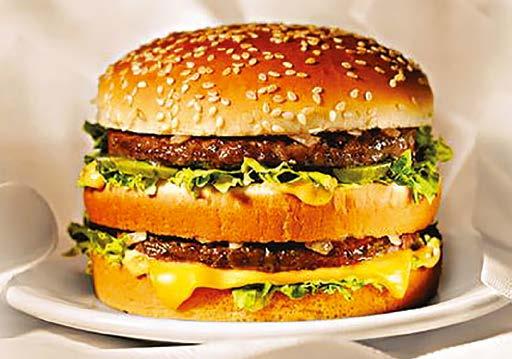 RECEPTTÁR BIG MC SZENDVICS HÁZILG HOZZÁVLÓK 5 DGHOZ szendvicshez 400 g sertéshús (darált) 400 g marhahús (darált) só ízlés szerint bors ízlés szerint 5 db hamburger zsemle ¼ fej jégsaláta 10 db