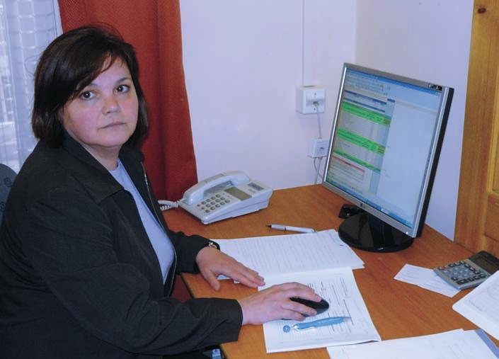 XI. évfolyam 5. szám 2010. május 17. 23 bemutatkozó Fehér köpeny nélkül a betegellátásért Változás történt az Ápolásvezetési és Szakdolgozói Oktatási Igazgatóság élén.