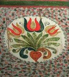 Én lefekszek én ágyamba, / Mind Úrjézus koporsóba, / Nehéz álom el ne nyomjon, / Pokol tűled eltávozzon, / Serken hozzád három anygyal, / Eggyik őriz, / Másik vigyáz, / Harmadik a lelkem várja.