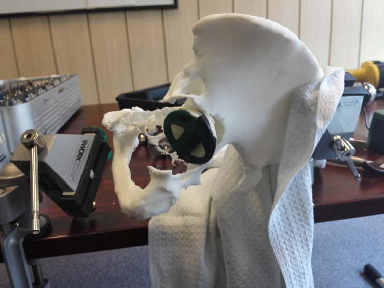 14 A 3D nyomtatás klinikai alkalmazásának lehetõségei interjú dr.