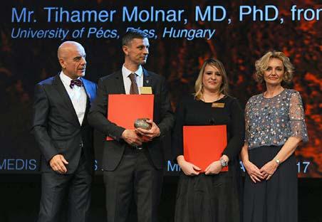 Dr. Molnár Tihamér Medis Award foranesthesiology díja 9 Az AITI egyetemi docense, Molnár Tihamér 2017. november 30-án vehette át a Medis Award for Anesthesiology díjat.