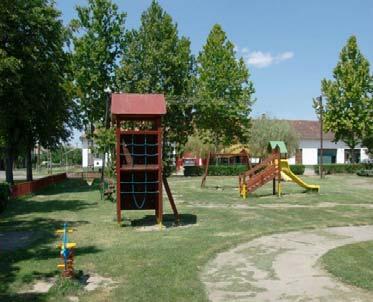 Képzeljük el, ha egy település minden lakóháza különbözne, s közöttük rossz esztétikai minőség is akadna, illetve a minőséget idegen