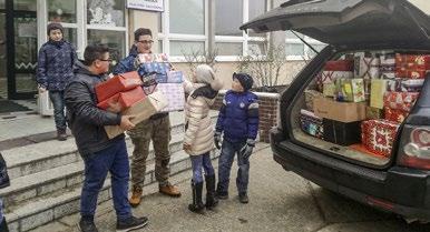 Na výzvu Združenia Galanta a okolie sme sa usilovne zapojili do podujatia organizovaného pod názvom Krabice od topánok. Cieľom tejto našej dobročinnej akcie bolo pomáhať deťom v núdzi.