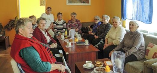 8 ǀ 1/2017 VEĽKOÚĽANSKÝ OBZOR Dom využívajú seniori a aj najmladší občania obce Denný stacionár oslavuje 10. výročie svojho založenia Staroba, dôchodcovský vek, doba zaslúženého odpočinku.