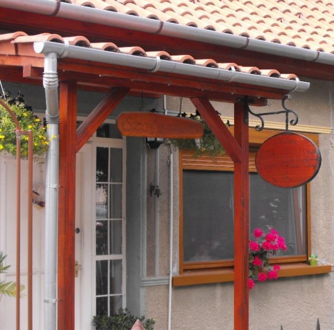 Gondozzuk hát a gyepet, az évelőket és cserjéket